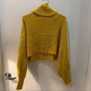 Uo Mia Turtleneck Cropped Sweater 